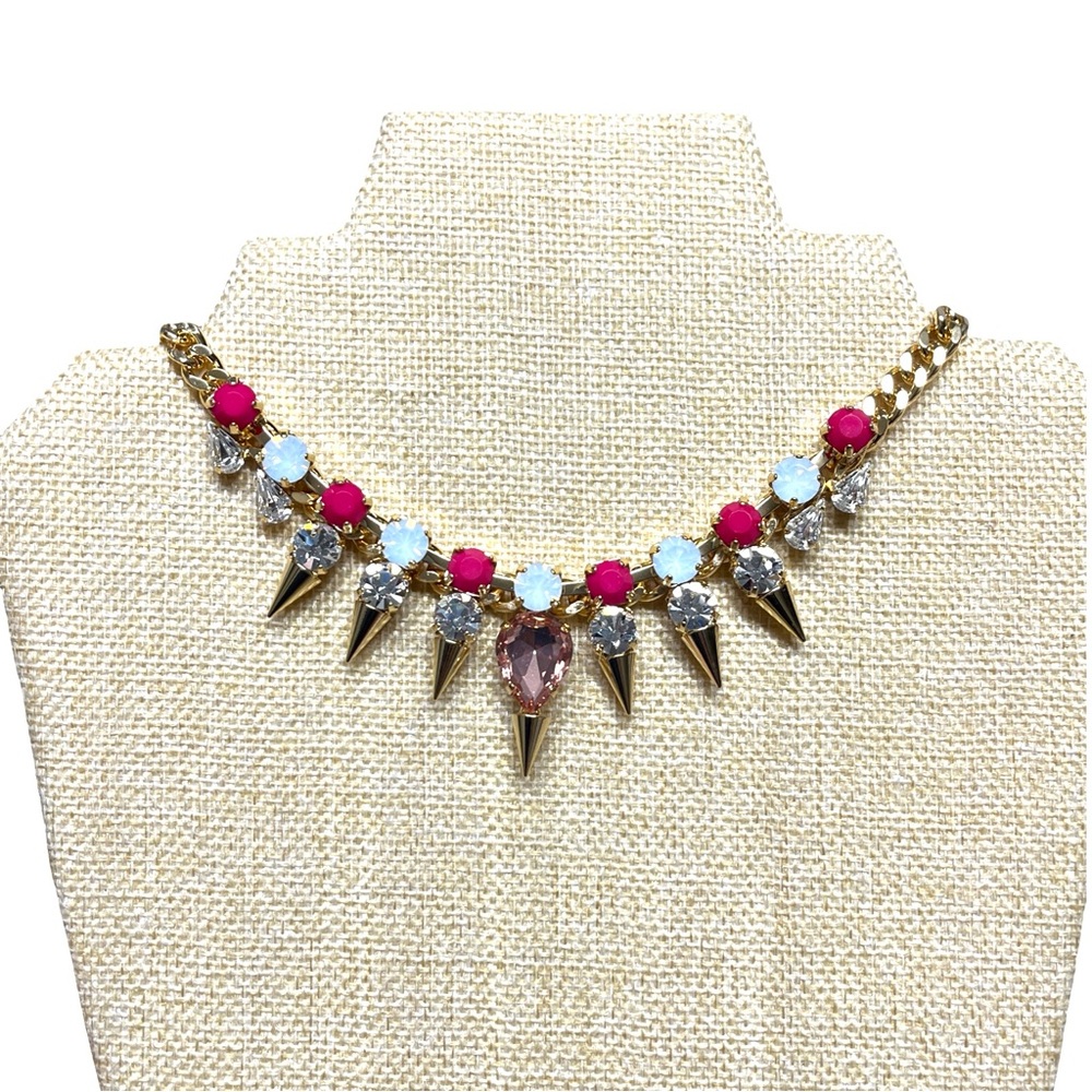 Cara New York Fashion Necklace, NIP, bright golden thick chain, & pink white 20”